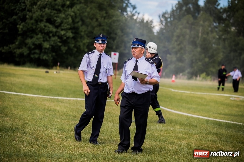 Zdjęcie w galerii na portalu naszraciborz.pl: Gminne zawody sportowo-pożarnicze w Jankowicach. OSP Turze zgarnęła wszystko wiadomości z regionu