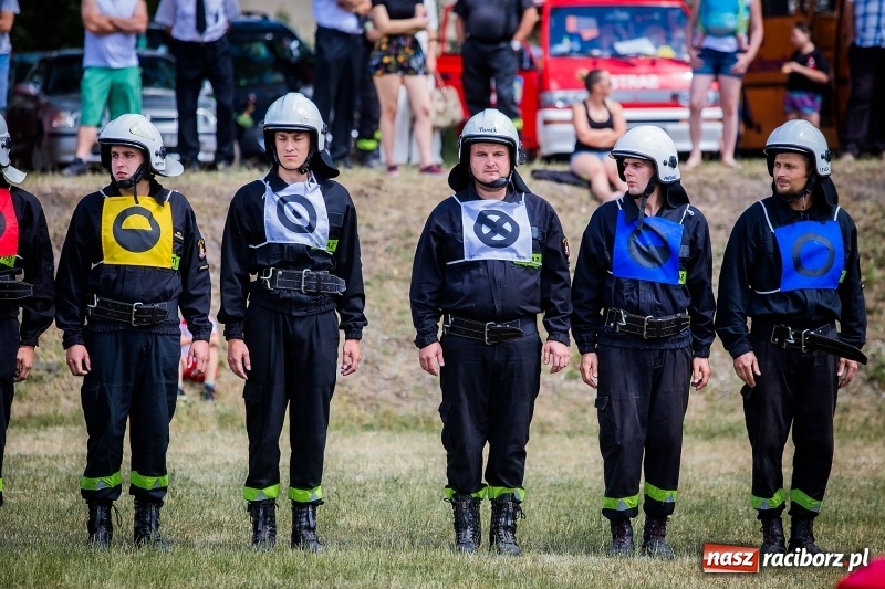 Zdjęcie w galerii na portalu naszraciborz.pl: Gminne zawody sportowo-pożarnicze w Jankowicach. OSP Turze zgarnęła wszystko wiadomości z regionu