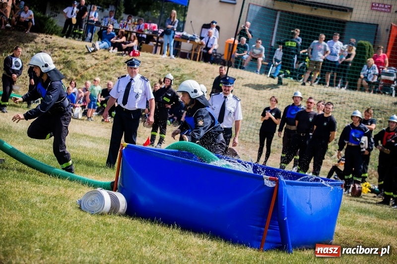Zdjęcie w galerii na portalu naszraciborz.pl: Gminne zawody sportowo-pożarnicze w Jankowicach. OSP Turze zgarnęła wszystko wiadomości z regionu