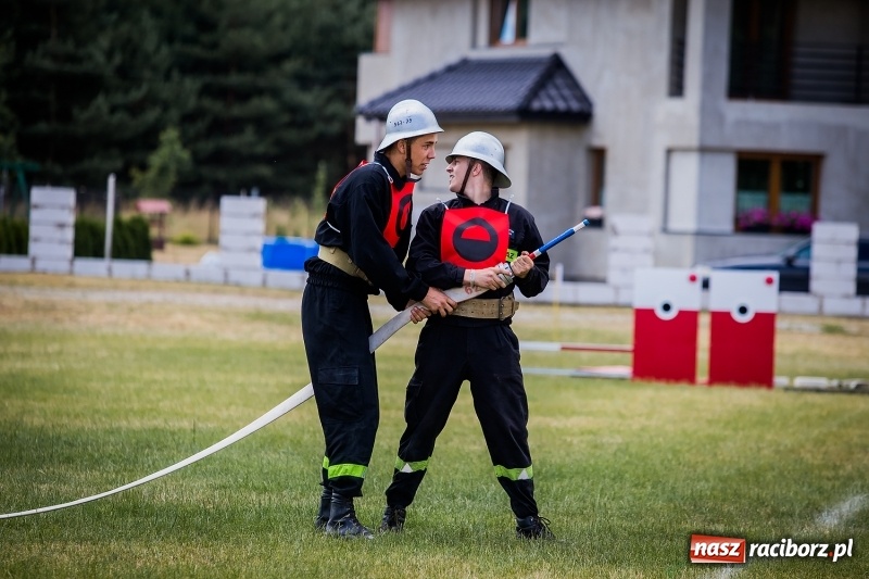 Zdjęcie w galerii na portalu naszraciborz.pl: Gminne zawody sportowo-pożarnicze w Jankowicach. OSP Turze zgarnęła wszystko wiadomości z regionu
