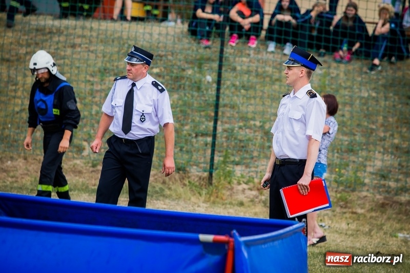 Zdjęcie w galerii na portalu naszraciborz.pl: Gminne zawody sportowo-pożarnicze w Jankowicach. OSP Turze zgarnęła wszystko wiadomości z regionu