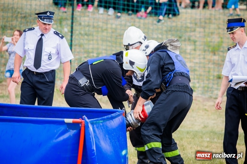 Zdjęcie w galerii na portalu naszraciborz.pl: Gminne zawody sportowo-pożarnicze w Jankowicach. OSP Turze zgarnęła wszystko wiadomości z regionu