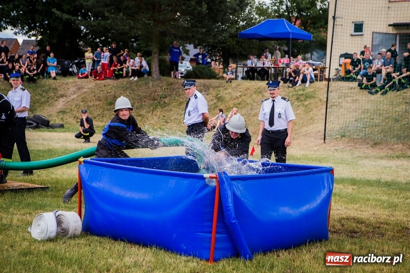 Zdjęcie w galerii na portalu naszraciborz.pl: Gminne zawody sportowo-pożarnicze w Jankowicach. OSP Turze zgarnęła wszystko wiadomości z regionu