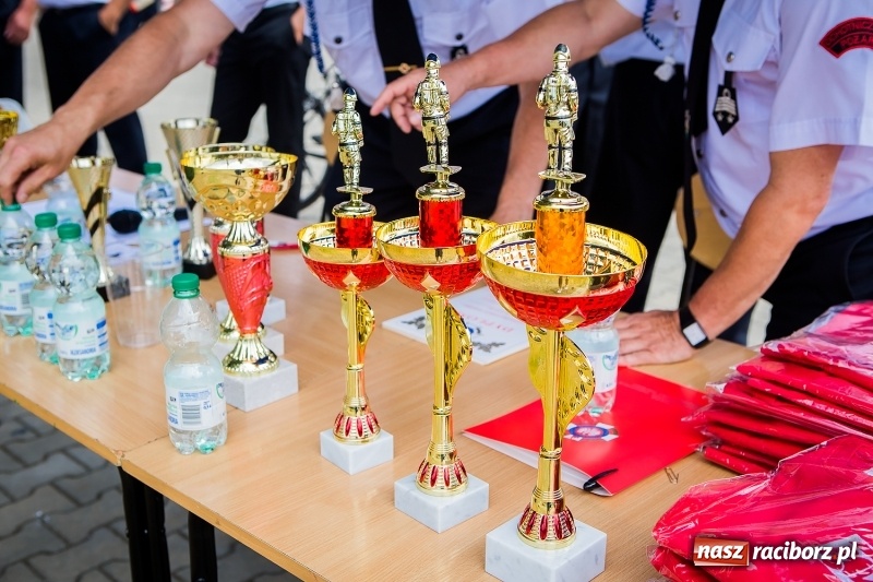 Zdjęcie w galerii na portalu naszraciborz.pl: Gminne zawody sportowo-pożarnicze w Jankowicach. OSP Turze zgarnęła wszystko wiadomości z regionu