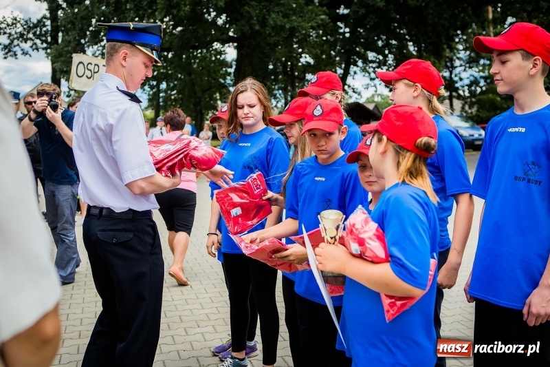 Zdjęcie w galerii na portalu naszraciborz.pl: Gminne zawody sportowo-pożarnicze w Jankowicach. OSP Turze zgarnęła wszystko wiadomości z regionu