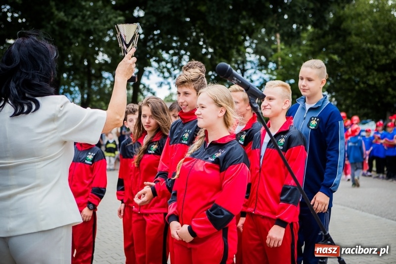 Zdjęcie w galerii na portalu naszraciborz.pl: Gminne zawody sportowo-pożarnicze w Jankowicach. OSP Turze zgarnęła wszystko wiadomości z regionu