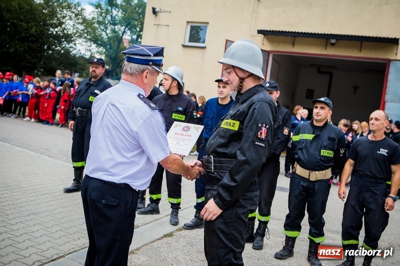 Zdjęcie w galerii na portalu naszraciborz.pl: Gminne zawody sportowo-pożarnicze w Jankowicach. OSP Turze zgarnęła wszystko wiadomości z regionu