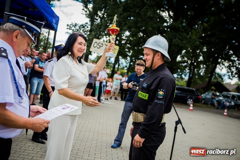 Zdjęcie w galerii na portalu naszraciborz.pl: Gminne zawody sportowo-pożarnicze w Jankowicach. OSP Turze zgarnęła wszystko wiadomości z regionu