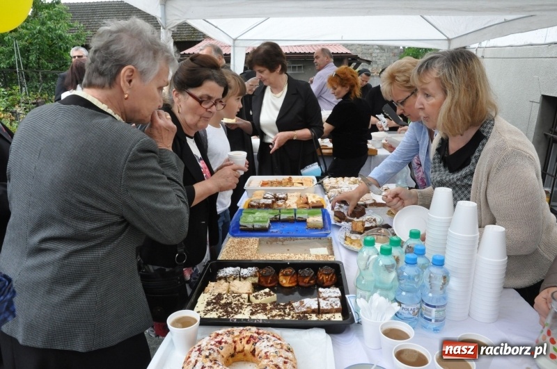 Zdjęcie w galerii na portalu naszraciborz.pl: Parafia w Brzeziu świętuje dziś 100-lecie obecności Sióstr Maryi Niepokalanej wiadomości z regionu