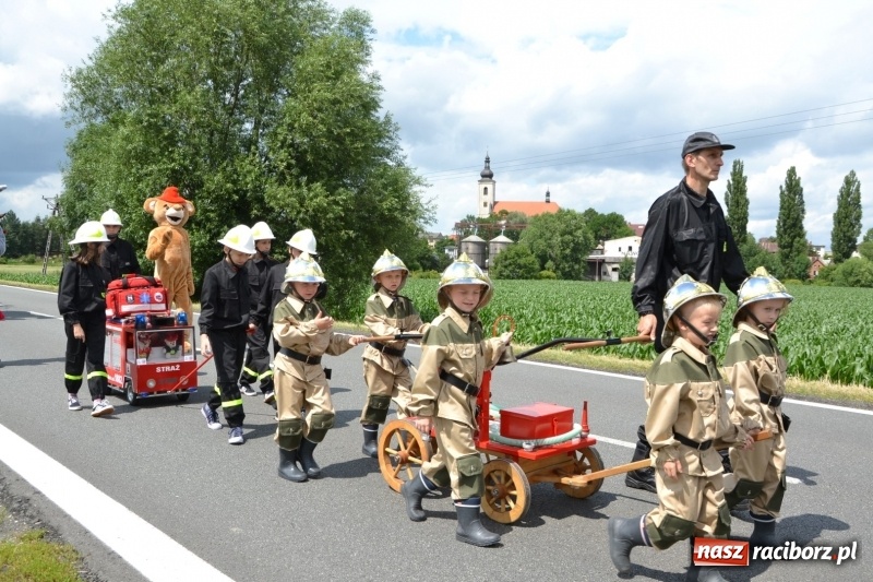 Zdjęcie w galerii na portalu naszraciborz.pl: Strażacki hat-trick Tworkowa. Pech gospodarzy z Bieńkowic  wiadomości z regionu