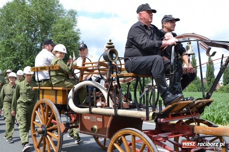 Zdjęcie w galerii na portalu naszraciborz.pl: Strażacki hat-trick Tworkowa. Pech gospodarzy z Bieńkowic  wiadomości z regionu