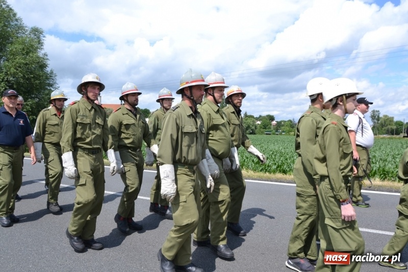 Zdjęcie w galerii na portalu naszraciborz.pl: Strażacki hat-trick Tworkowa. Pech gospodarzy z Bieńkowic  wiadomości z regionu
