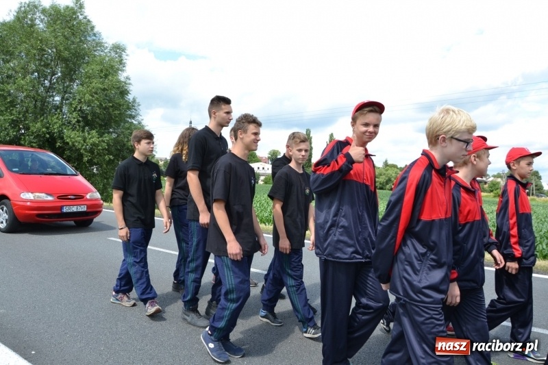 Zdjęcie w galerii na portalu naszraciborz.pl: Strażacki hat-trick Tworkowa. Pech gospodarzy z Bieńkowic  wiadomości z regionu