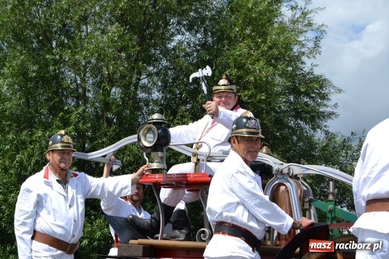 Zdjęcie w galerii na portalu naszraciborz.pl: Strażacki hat-trick Tworkowa. Pech gospodarzy z Bieńkowic  wiadomości z regionu