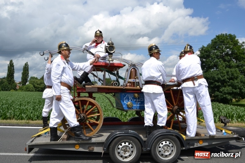 Zdjęcie w galerii na portalu naszraciborz.pl: Strażacki hat-trick Tworkowa. Pech gospodarzy z Bieńkowic  wiadomości z regionu