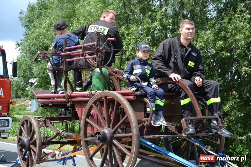 Zdjęcie w galerii na portalu naszraciborz.pl: Strażacki hat-trick Tworkowa. Pech gospodarzy z Bieńkowic  wiadomości z regionu