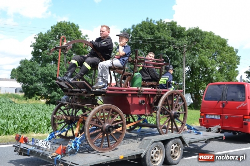 Zdjęcie w galerii na portalu naszraciborz.pl: Strażacki hat-trick Tworkowa. Pech gospodarzy z Bieńkowic  wiadomości z regionu