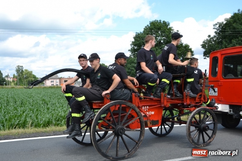 Zdjęcie w galerii na portalu naszraciborz.pl: Strażacki hat-trick Tworkowa. Pech gospodarzy z Bieńkowic  wiadomości z regionu