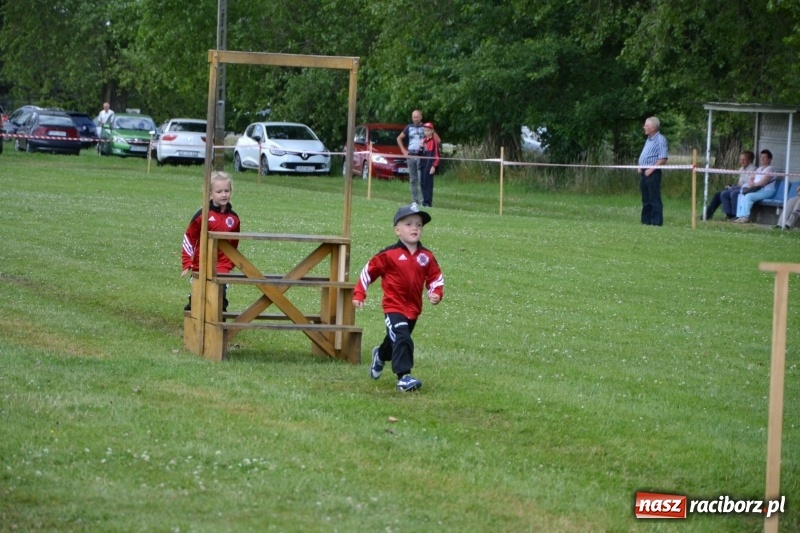 Zdjęcie w galerii na portalu naszraciborz.pl: Strażacki hat-trick Tworkowa. Pech gospodarzy z Bieńkowic  wiadomości z regionu