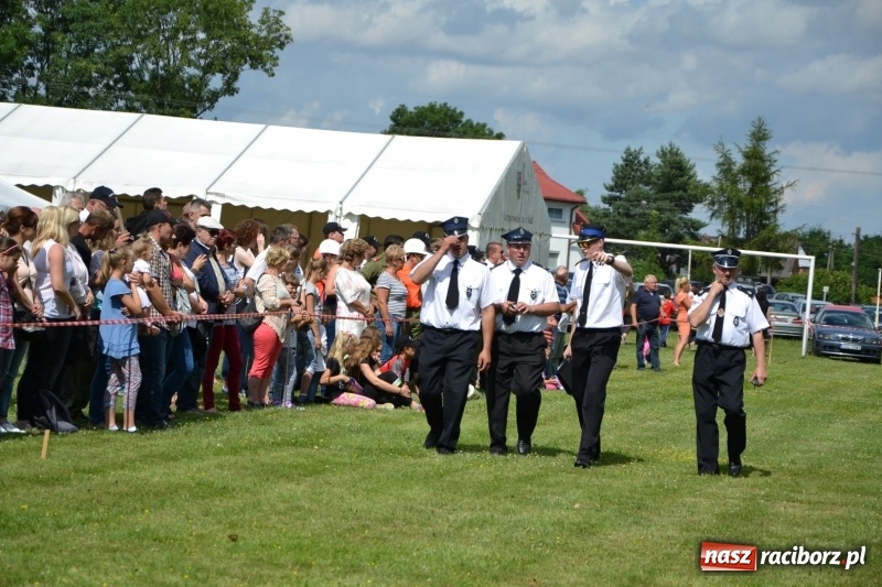 Zdjęcie w galerii na portalu naszraciborz.pl: Strażacki hat-trick Tworkowa. Pech gospodarzy z Bieńkowic  wiadomości z regionu
