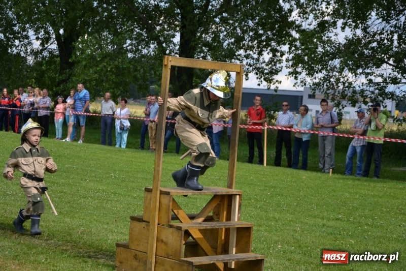 Zdjęcie w galerii na portalu naszraciborz.pl: Strażacki hat-trick Tworkowa. Pech gospodarzy z Bieńkowic  wiadomości z regionu