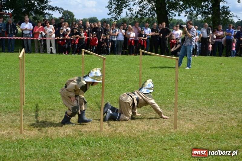 Zdjęcie w galerii na portalu naszraciborz.pl: Strażacki hat-trick Tworkowa. Pech gospodarzy z Bieńkowic  wiadomości z regionu