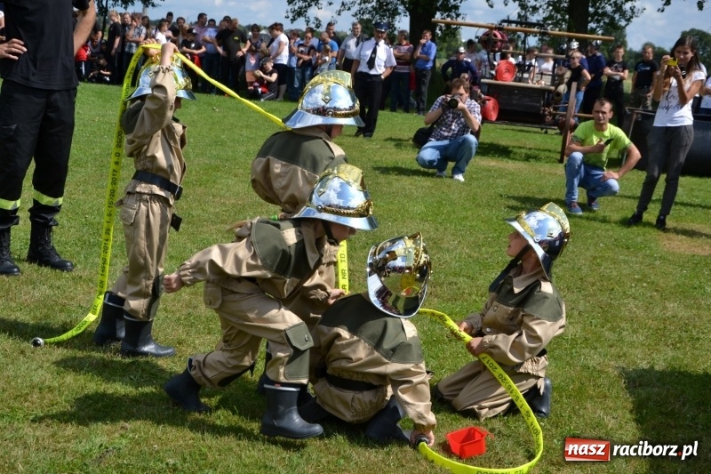 Zdjęcie w galerii na portalu naszraciborz.pl: Strażacki hat-trick Tworkowa. Pech gospodarzy z Bieńkowic  wiadomości z regionu