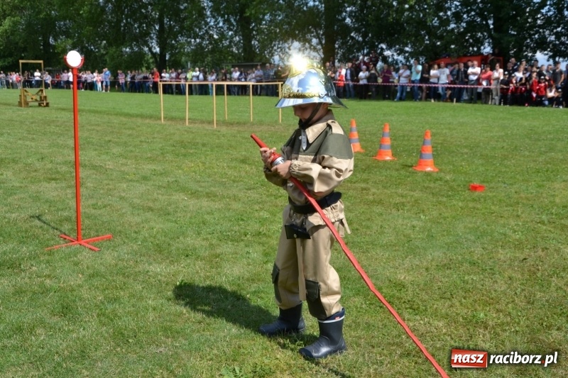 Zdjęcie w galerii na portalu naszraciborz.pl: Strażacki hat-trick Tworkowa. Pech gospodarzy z Bieńkowic  wiadomości z regionu