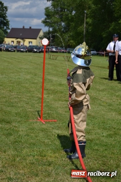 Zdjęcie w galerii na portalu naszraciborz.pl: Strażacki hat-trick Tworkowa. Pech gospodarzy z Bieńkowic  wiadomości z regionu