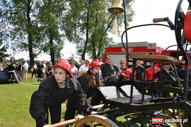 Zdjęcie w galerii na portalu naszraciborz.pl: Strażacki hat-trick Tworkowa. Pech gospodarzy z Bieńkowic  wiadomości z regionu