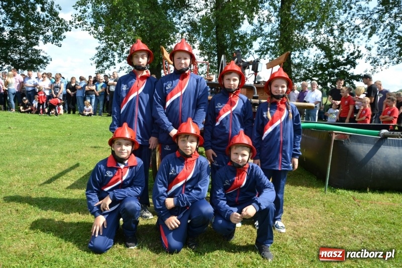 Zdjęcie w galerii na portalu naszraciborz.pl: Strażacki hat-trick Tworkowa. Pech gospodarzy z Bieńkowic  wiadomości z regionu