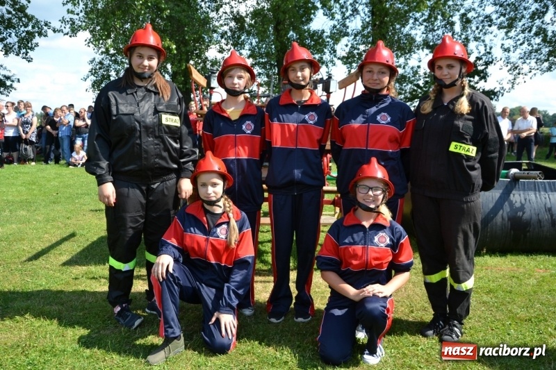 Zdjęcie w galerii na portalu naszraciborz.pl: Strażacki hat-trick Tworkowa. Pech gospodarzy z Bieńkowic  wiadomości z regionu
