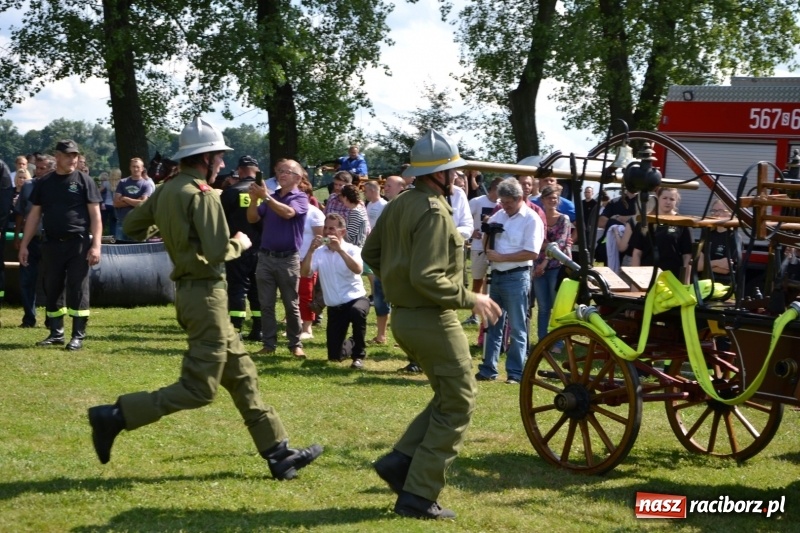 Zdjęcie w galerii na portalu naszraciborz.pl: Strażacki hat-trick Tworkowa. Pech gospodarzy z Bieńkowic  wiadomości z regionu