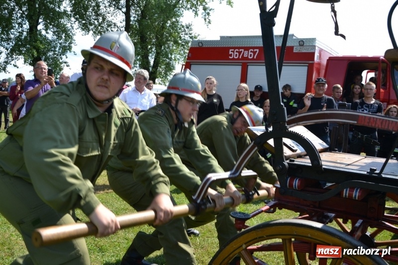 Zdjęcie w galerii na portalu naszraciborz.pl: Strażacki hat-trick Tworkowa. Pech gospodarzy z Bieńkowic  wiadomości z regionu