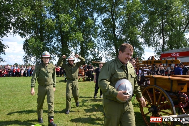 Zdjęcie w galerii na portalu naszraciborz.pl: Strażacki hat-trick Tworkowa. Pech gospodarzy z Bieńkowic  wiadomości z regionu
