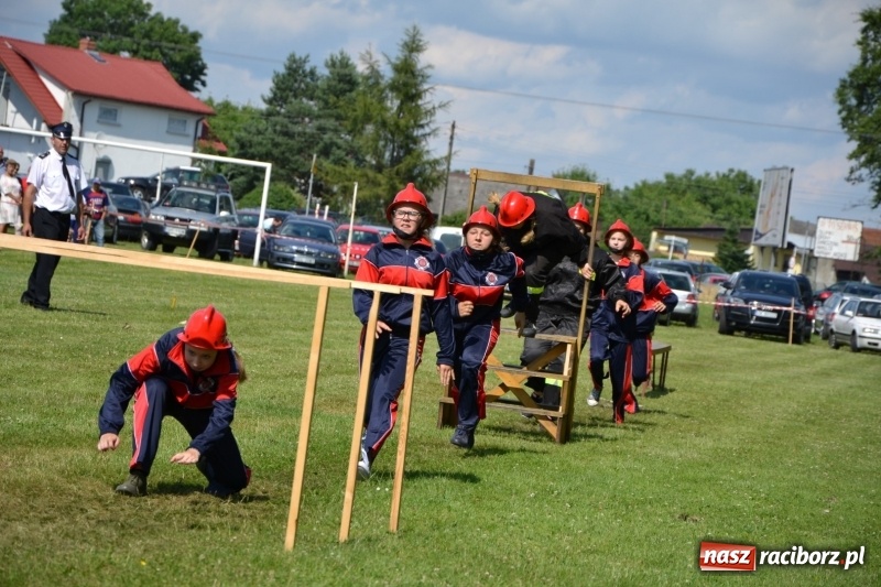 Zdjęcie w galerii na portalu naszraciborz.pl: Strażacki hat-trick Tworkowa. Pech gospodarzy z Bieńkowic  wiadomości z regionu
