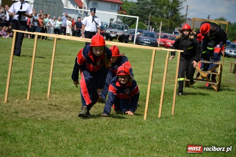 Zdjęcie w galerii na portalu naszraciborz.pl: Strażacki hat-trick Tworkowa. Pech gospodarzy z Bieńkowic  wiadomości z regionu