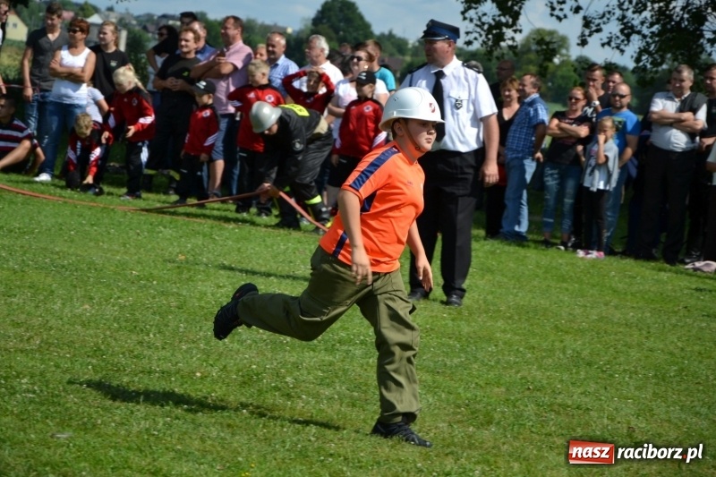 Zdjęcie w galerii na portalu naszraciborz.pl: Strażacki hat-trick Tworkowa. Pech gospodarzy z Bieńkowic  wiadomości z regionu