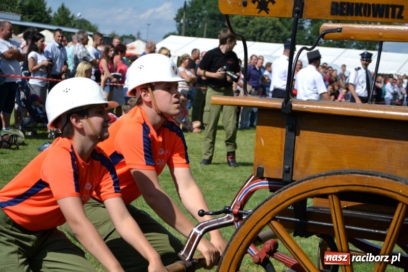 Zdjęcie w galerii na portalu naszraciborz.pl: Strażacki hat-trick Tworkowa. Pech gospodarzy z Bieńkowic  wiadomości z regionu