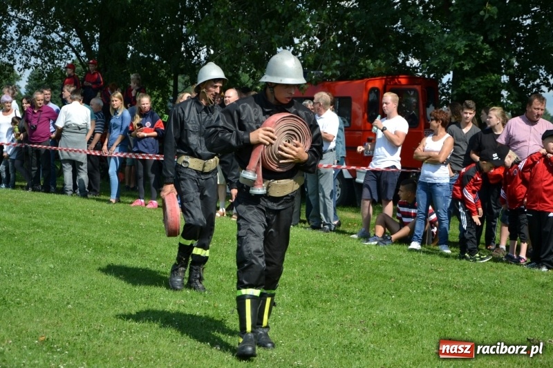 Zdjęcie w galerii na portalu naszraciborz.pl: Strażacki hat-trick Tworkowa. Pech gospodarzy z Bieńkowic  wiadomości z regionu