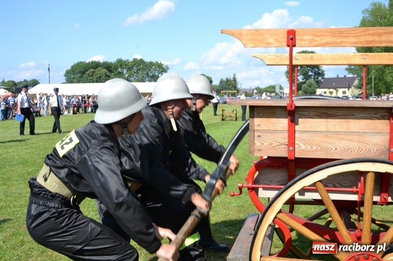 Zdjęcie w galerii na portalu naszraciborz.pl: Strażacki hat-trick Tworkowa. Pech gospodarzy z Bieńkowic  wiadomości z regionu
