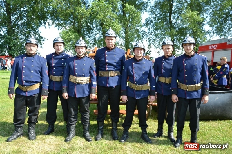 Zdjęcie w galerii na portalu naszraciborz.pl: Strażacki hat-trick Tworkowa. Pech gospodarzy z Bieńkowic  wiadomości z regionu