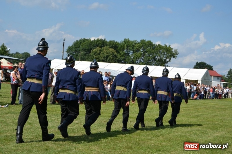 Zdjęcie w galerii na portalu naszraciborz.pl: Strażacki hat-trick Tworkowa. Pech gospodarzy z Bieńkowic  wiadomości z regionu