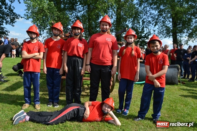 Zdjęcie w galerii na portalu naszraciborz.pl: Strażacki hat-trick Tworkowa. Pech gospodarzy z Bieńkowic  wiadomości z regionu