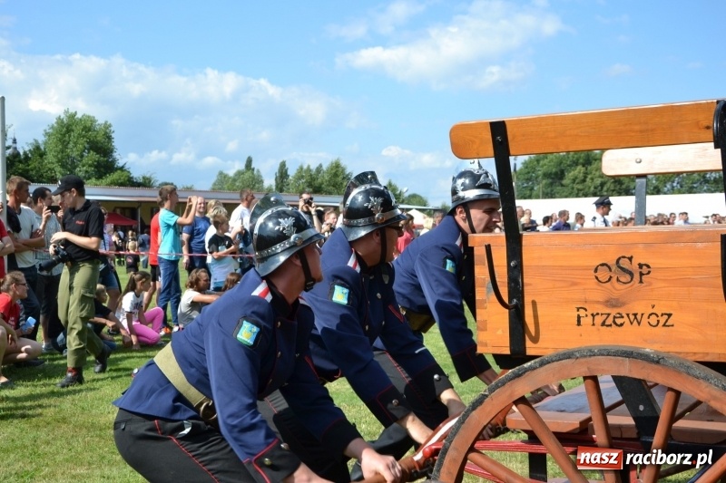 Zdjęcie w galerii na portalu naszraciborz.pl: Strażacki hat-trick Tworkowa. Pech gospodarzy z Bieńkowic  wiadomości z regionu