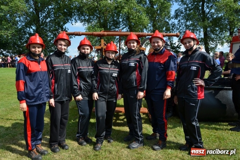 Zdjęcie w galerii na portalu naszraciborz.pl: Strażacki hat-trick Tworkowa. Pech gospodarzy z Bieńkowic  wiadomości z regionu