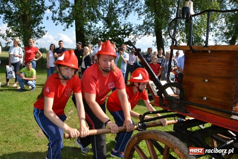Zdjęcie w galerii na portalu naszraciborz.pl: Strażacki hat-trick Tworkowa. Pech gospodarzy z Bieńkowic  wiadomości z regionu