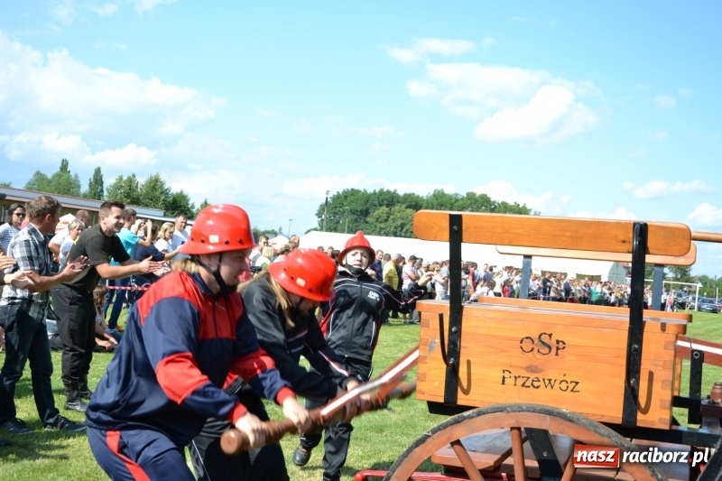 Zdjęcie w galerii na portalu naszraciborz.pl: Strażacki hat-trick Tworkowa. Pech gospodarzy z Bieńkowic  wiadomości z regionu