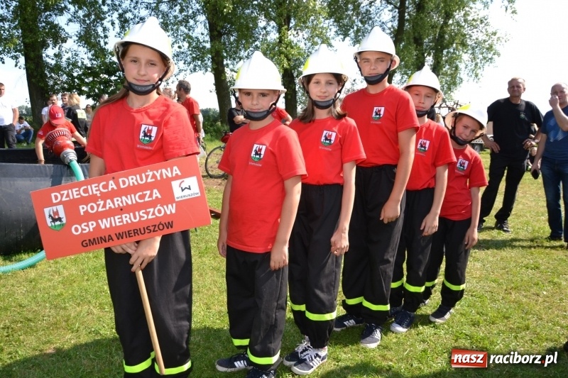 Zdjęcie w galerii na portalu naszraciborz.pl: Strażacki hat-trick Tworkowa. Pech gospodarzy z Bieńkowic  wiadomości z regionu
