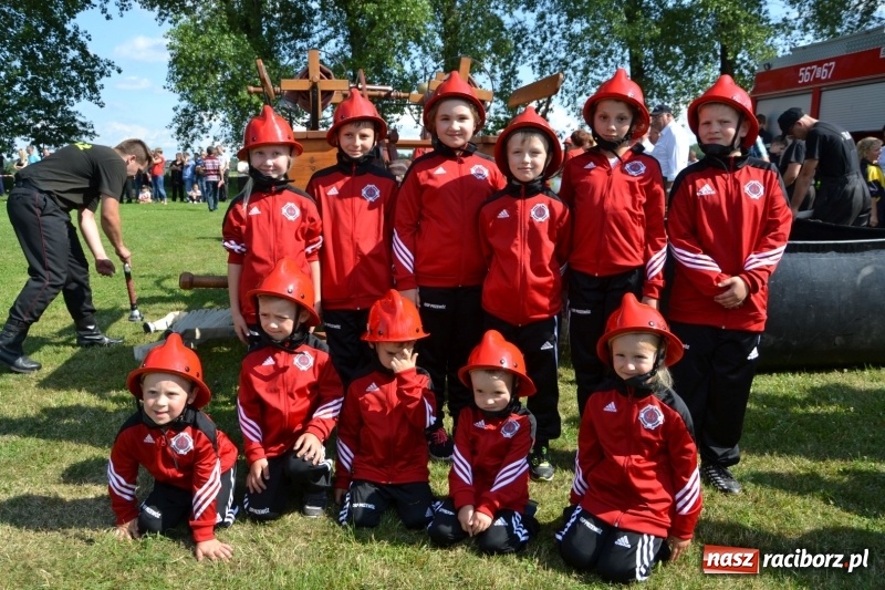 Zdjęcie w galerii na portalu naszraciborz.pl: Strażacki hat-trick Tworkowa. Pech gospodarzy z Bieńkowic  wiadomości z regionu